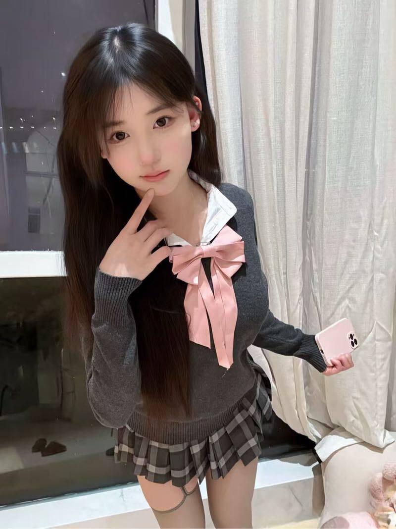 亚特兰大留学生23岁妩媚风骚的女生+特别丰满+丝袜诱惑+火辣身材