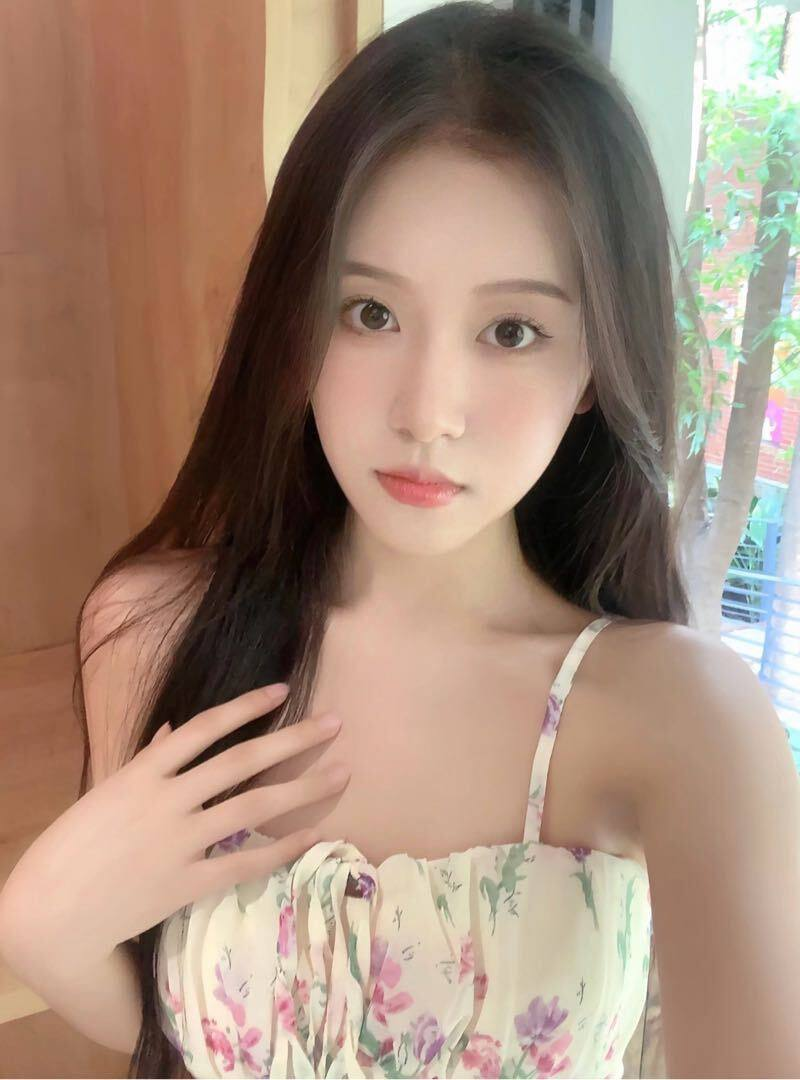 四大特色：真白🐯 细腰  翘臀 大长腿 丝袜高跟鞋👠情趣齐全💋💦多多 &ldquo;素质高 热情 态度好  口活一级棒